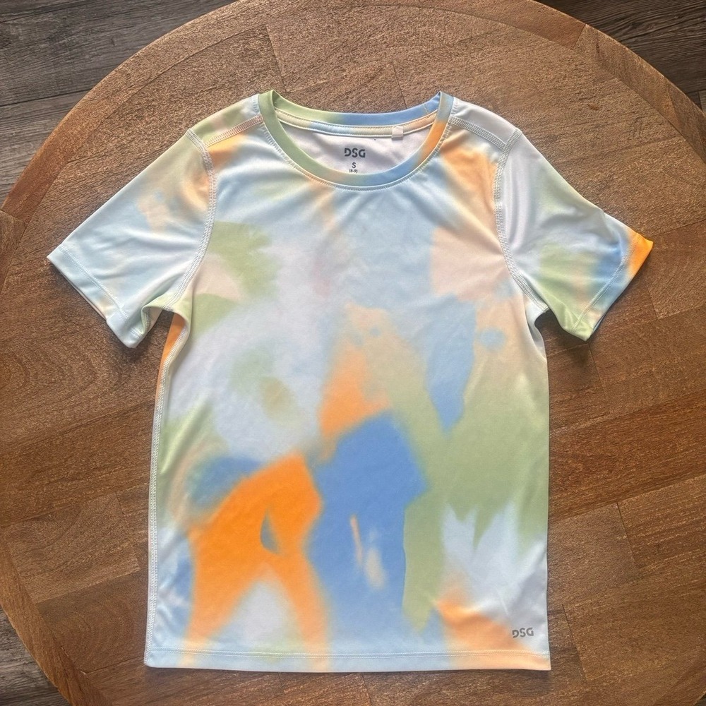 DSG‎ Kids - T-Shirt Size Small 8-9